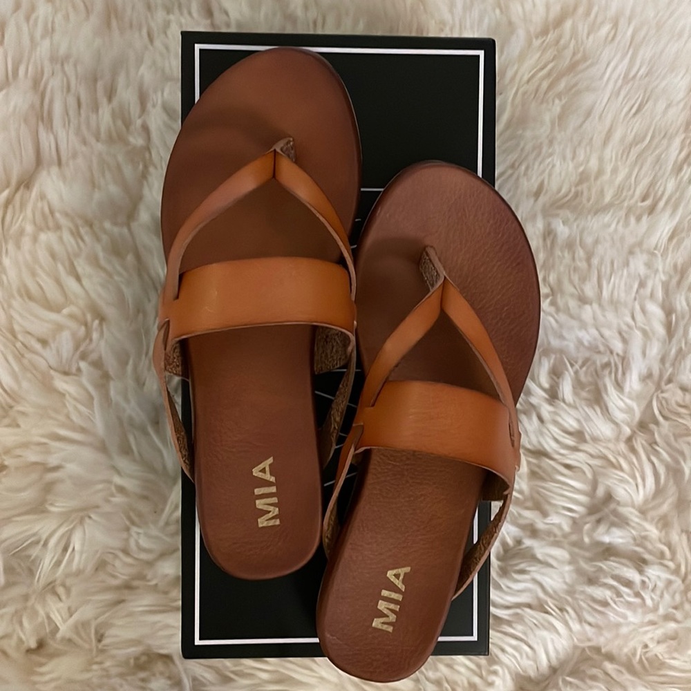 Mia Mariahh flip flop Sandal